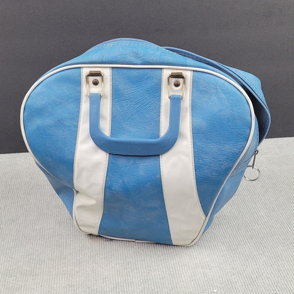 Vintage vinyl baby blue and white bowling bag